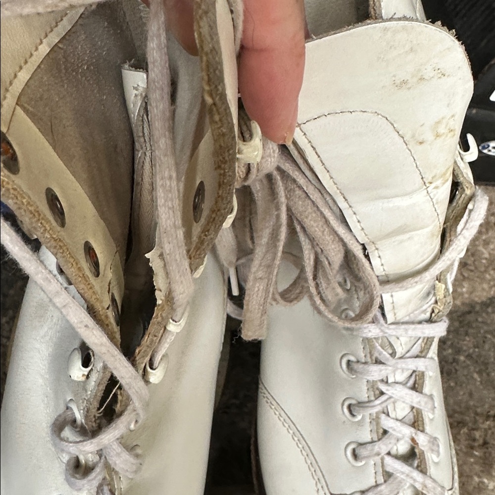 1970’s Betty Little Hyde White leather Classic Roller Skates. 10” Sz 8-9? - Picture 13 of 14